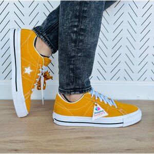 ⭐Converse One Star Pro OX Low Womens Shoes Sz 9.5 Mustard Suede Sneaker A09231C